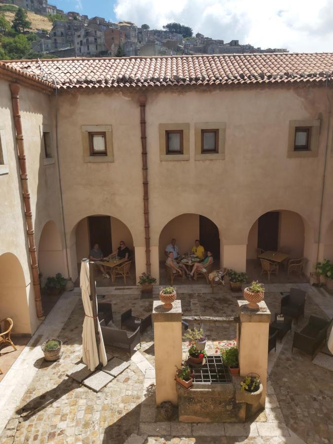 Al Convento Otel San Mauro Castelverde Dış mekan fotoğraf